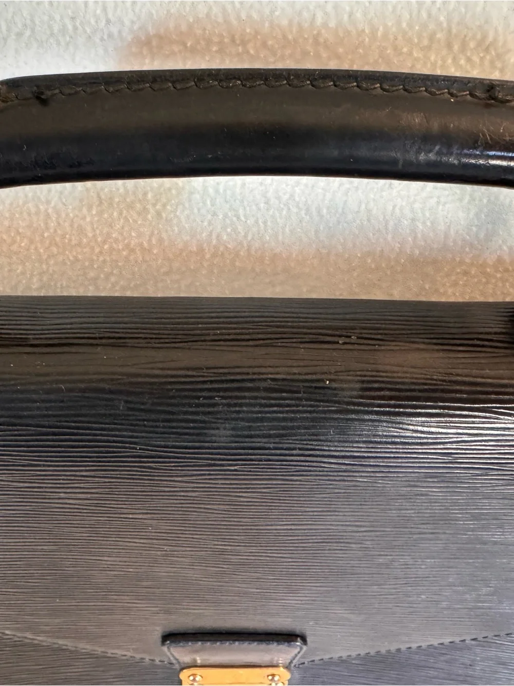 Louis Vuitton Epi leather Serviette